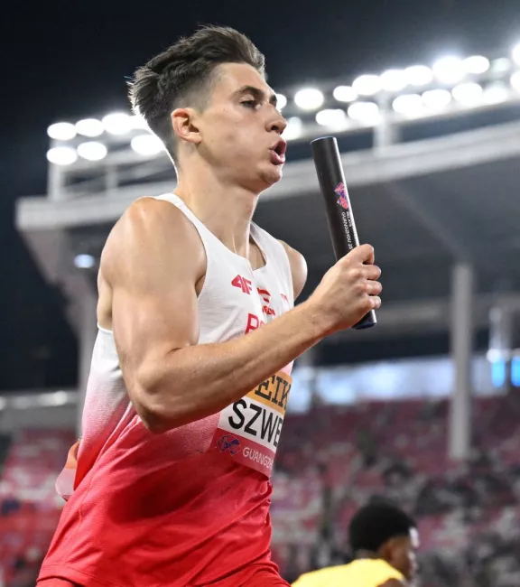 Maksymilian Szwed_podczas_biegu_sztafety_1_foto_ Paweł Skraba.jpg 